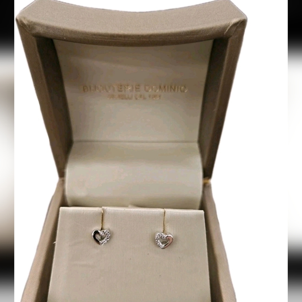 18K White Gold & Diamonds Heart-Shaped Stud Earrings